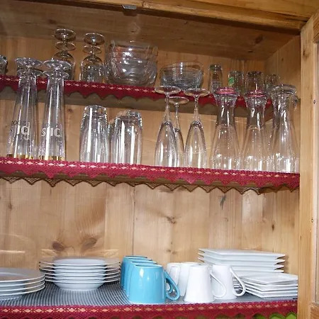 Haus Rebstein Гостевой дом 3*