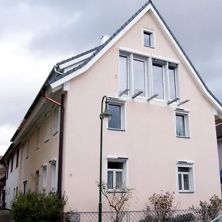 Casa de hóspedes Haus Rebstein 3*