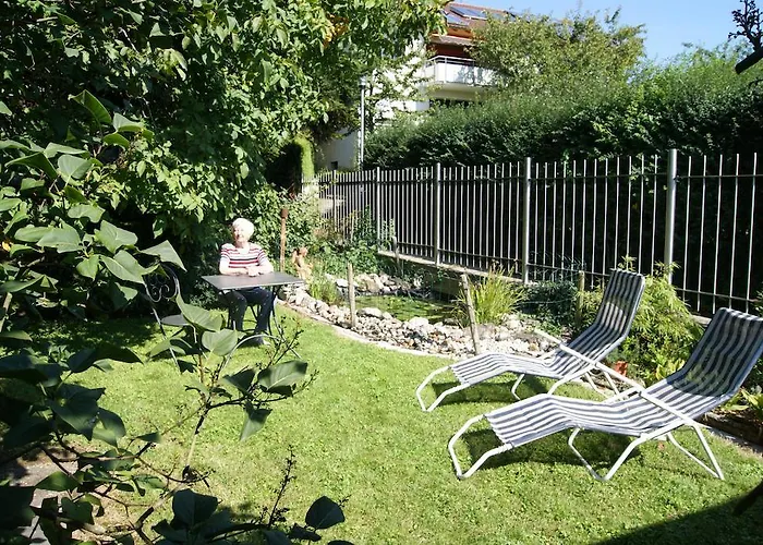 招待所 Haus Rebstein