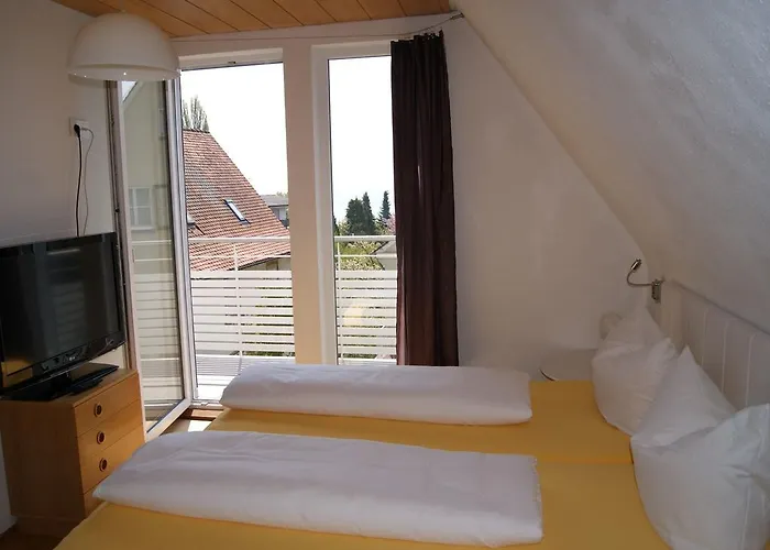 招待所 Haus Rebstein