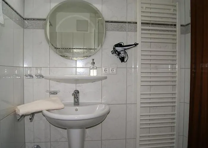 Haus Rebstein 招待所