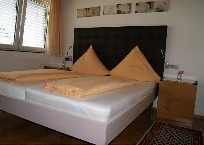 Haus Rebstein 博登斯边的伊门施塔特